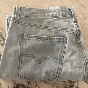 Levi’s low pro straight light denim jeans